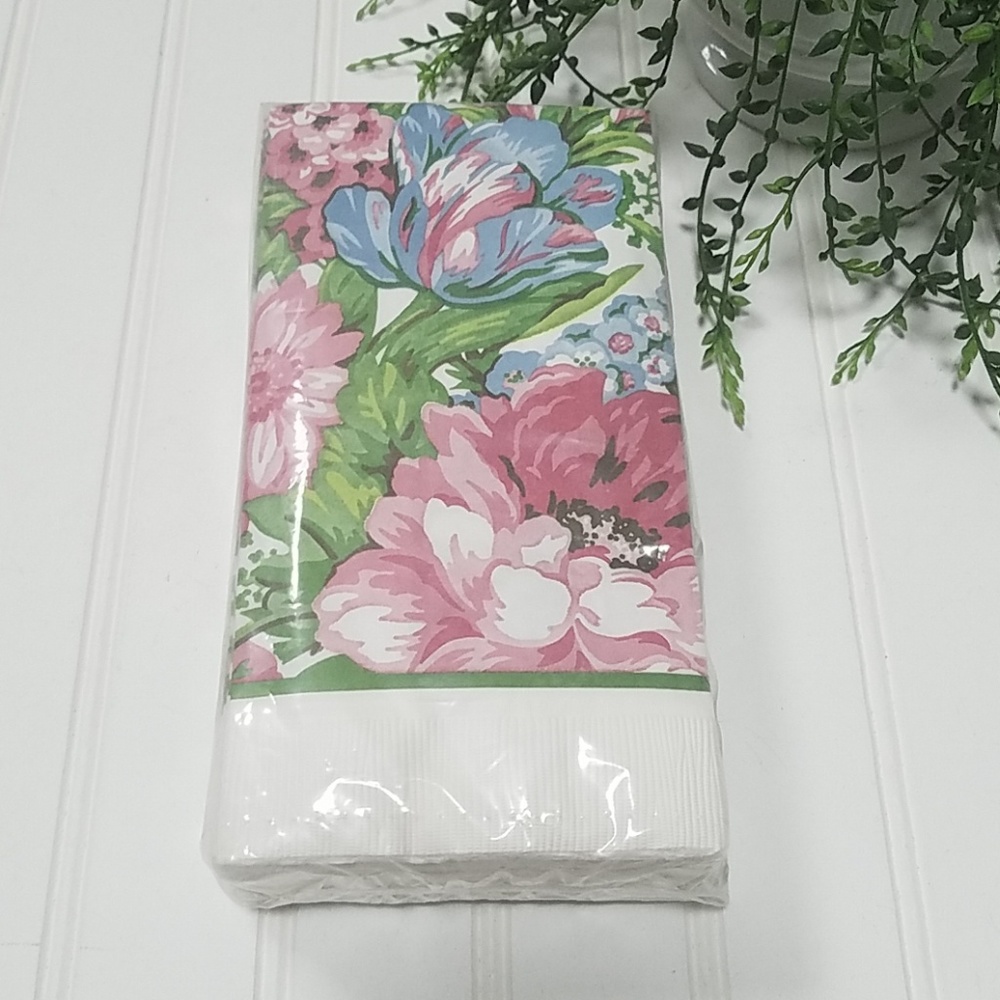 Waverly paper guest towels